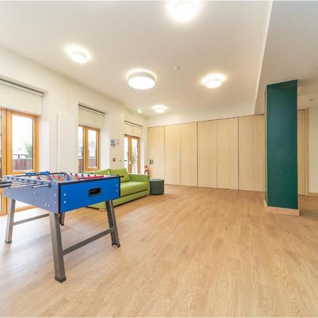 Joivy Affordable 3,4,5 And 12 Bed Private Flats Next To Royal Mile (Adults Only) Apartamento Edimburgo Exterior foto