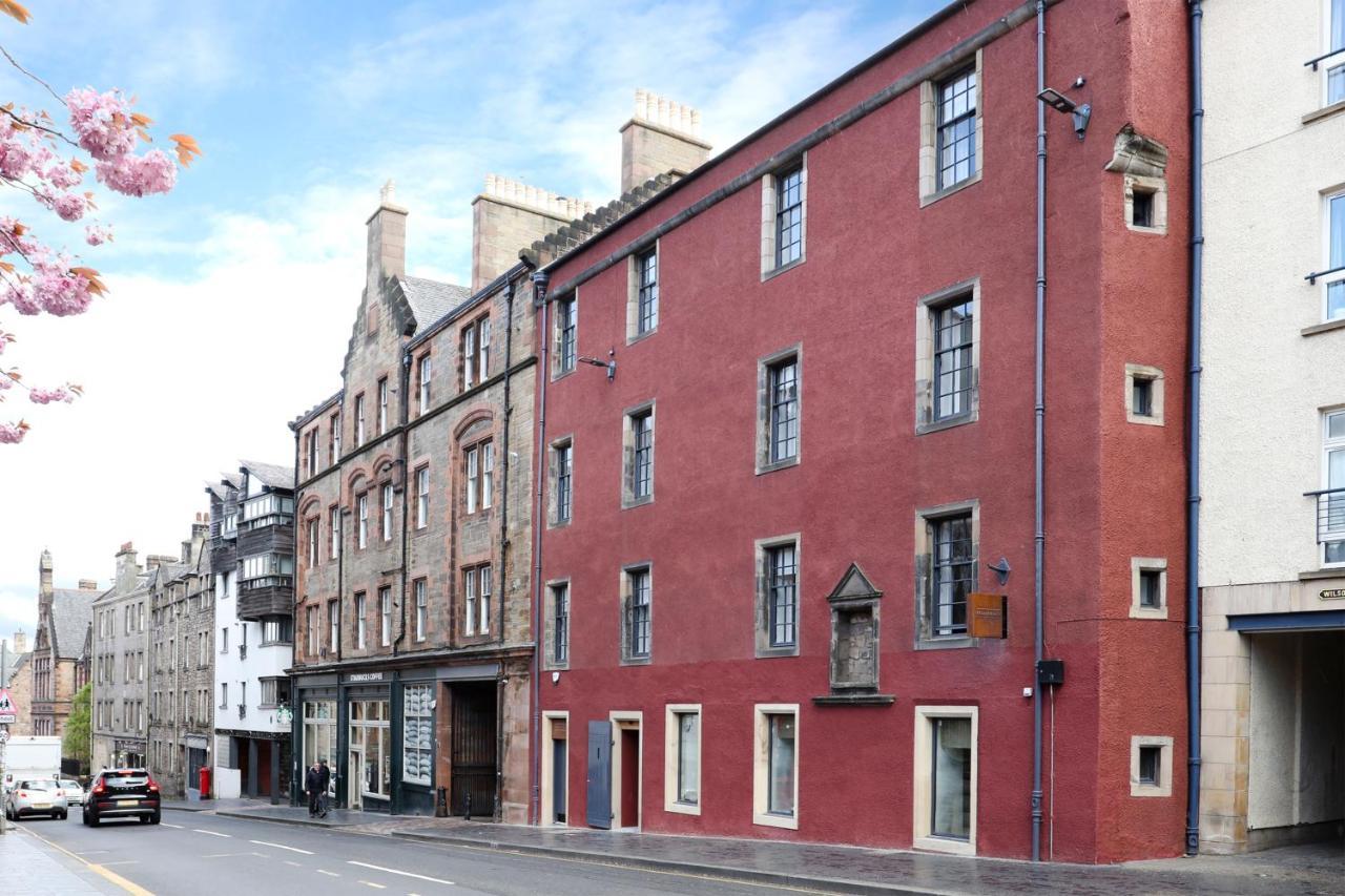 Joivy Affordable 3,4,5 And 12 Bed Private Flats Next To Royal Mile (Adults Only) Apartamento Edimburgo Exterior foto